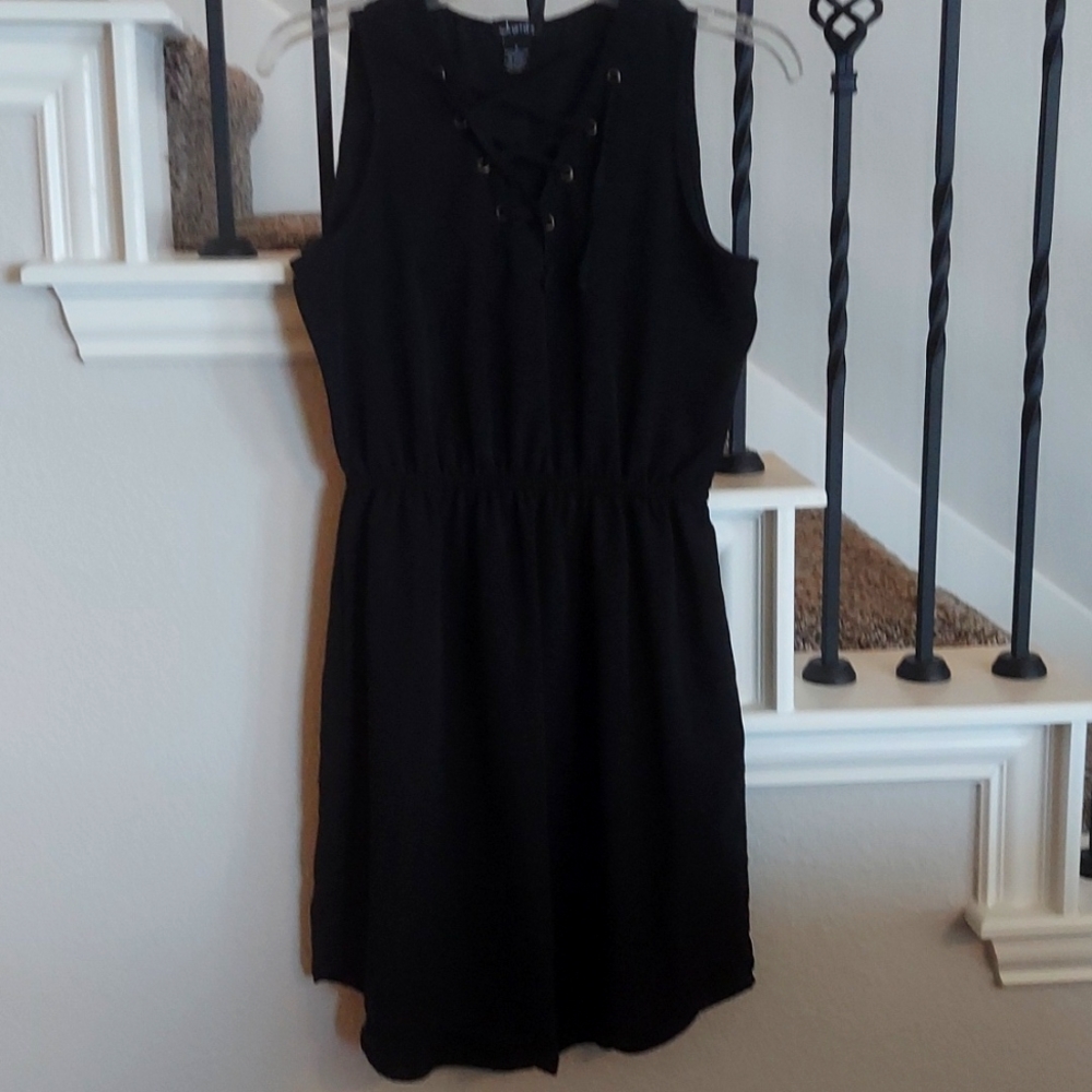 Sleveless Petite Black Dress Size Small